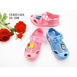 CHILDREN'S SLIPPERS AND SANDALS