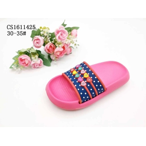 CHILDREN'S SLIPPERS AND SANDALS