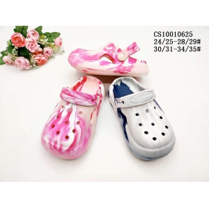 CHILDREN'S SLIPPERS AND SANDALS