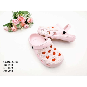 CHILDREN'S SLIPPERS AND SANDALS