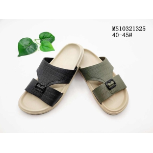 MEN'S SLIPPERS AND SANDALS