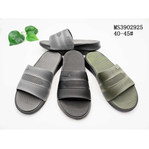 MEN'S SLIPPERS AND SANDALS