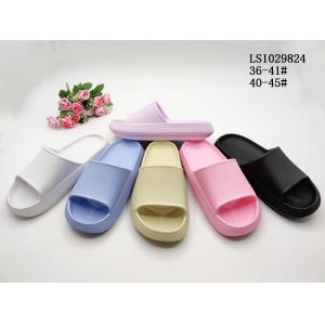 LADY'S FASHION SLIPPERS AND SANDALS