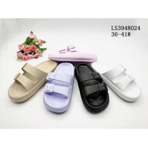 LADY'S FASHION SLIPPERS AND SANDALS