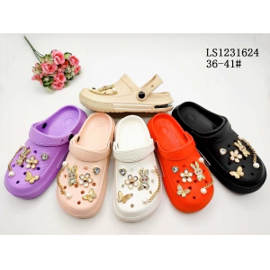 LADY'S FASHION SLIPPERS AND SANDALS