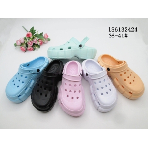 LADY'S FASHION SLIPPERS AND SANDALS