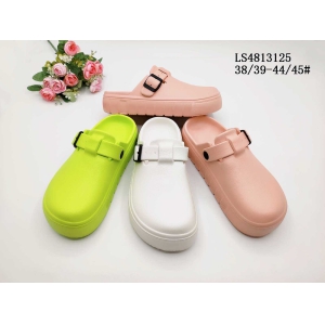 LADY'S FASHION SLIPPERS AND SANDALS