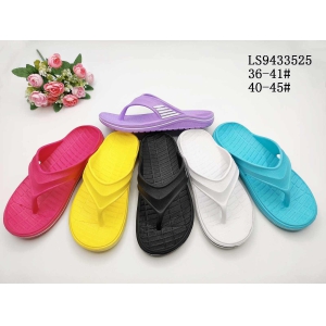 LADY'S FASHION SLIPPERS AND SANDALS