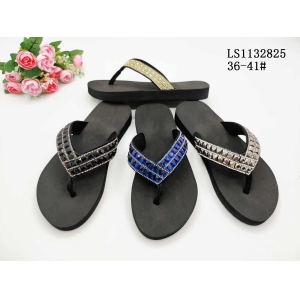 LADY'S FASHION SLIPPERS AND SANDALS