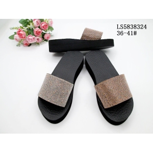LADY'S FASHION SLIPPERS AND SANDALS