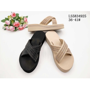 LADY'S FASHION SLIPPERS AND SANDALS