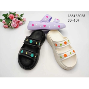 LADY'S FASHION SLIPPERS AND SANDALS