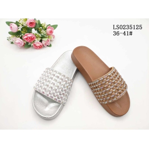 LADY'S FASHION SLIPPERS AND SANDALS