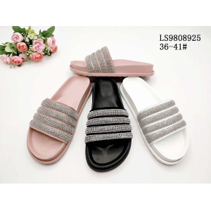 LADY'S FASHION SLIPPERS AND SANDALS