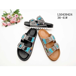 LADY'S FASHION SLIPPERS AND SANDALS