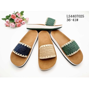 LADY'S FASHION SLIPPERS AND SANDALS