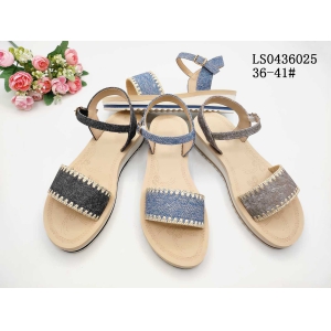 LADY'S FASHION SLIPPERS AND SANDALS