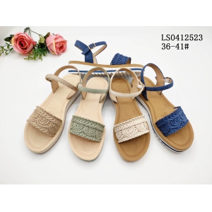 LADY'S FASHION SLIPPERS AND SANDALS