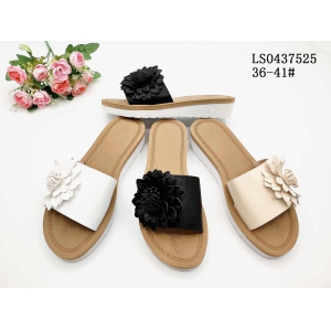LADY'S FASHION SLIPPERS AND SANDALS