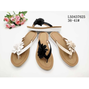 LADY'S FASHION SLIPPERS AND SANDALS