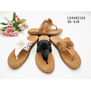 LADY'S FASHION SLIPPERS AND SANDALS