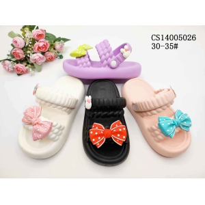 CHILDREN'S SLIPPERS AND SANDALS