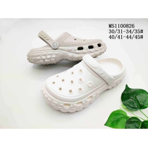 MEN'S SLIPPERS AND SANDALS