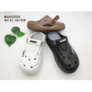 MEN'S SLIPPERS AND SANDALS