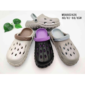 MEN'S SLIPPERS AND SANDALS