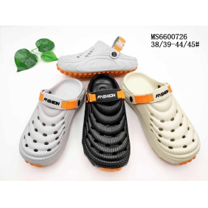 MEN'S SLIPPERS AND SANDALS