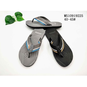 MEN'S SLIPPERS AND SANDALS