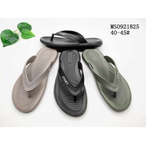 MEN'S SLIPPERS AND SANDALS