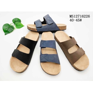 MEN'S SLIPPERS AND SANDALS