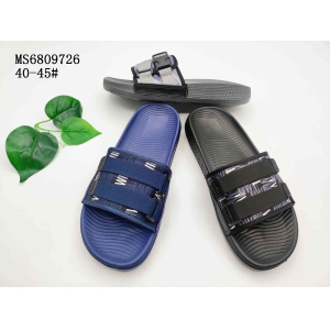 MEN'S SLIPPERS AND SANDALS