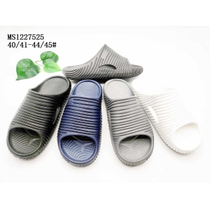 MEN'S SLIPPERS AND SANDALS