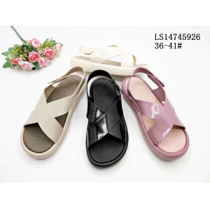 LADY'S FASHION SLIPPERS AND SANDALS