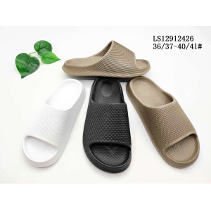 LADY'S FASHION SLIPPERS AND SANDALS