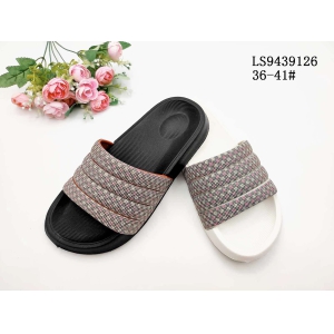 LADY'S FASHION SLIPPERS AND SANDALS