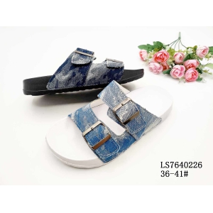 LADY'S FASHION SLIPPERS AND SANDALS