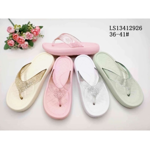 LADY'S FASHION SLIPPERS AND SANDALS