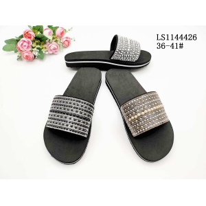 LADY'S FASHION SLIPPERS AND SANDALS