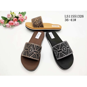 LADY'S FASHION SLIPPERS AND SANDALS