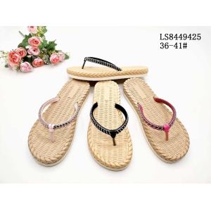 LADY'S FASHION SLIPPERS AND SANDALS