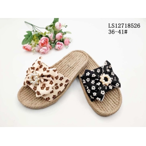 LADY'S FASHION SLIPPERS AND SANDALS
