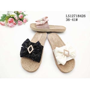 LADY'S FASHION SLIPPERS AND SANDALS