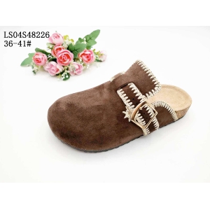 LADY'S FASHION SLIPPERS AND SANDALS