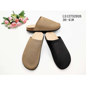 LADY'S FASHION SLIPPERS AND SANDALS