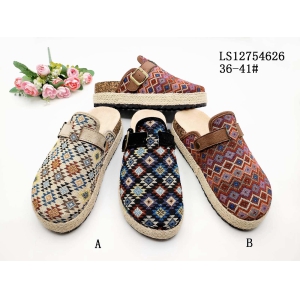 LADY'S FASHION SLIPPERS AND SANDALS