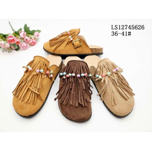 LADY'S FASHION SLIPPERS AND SANDALS