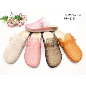 LADY'S FASHION SLIPPERS AND SANDALS